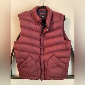 GAP Down filled Zippered & Snap Wine Vest with hidden Attached Hood